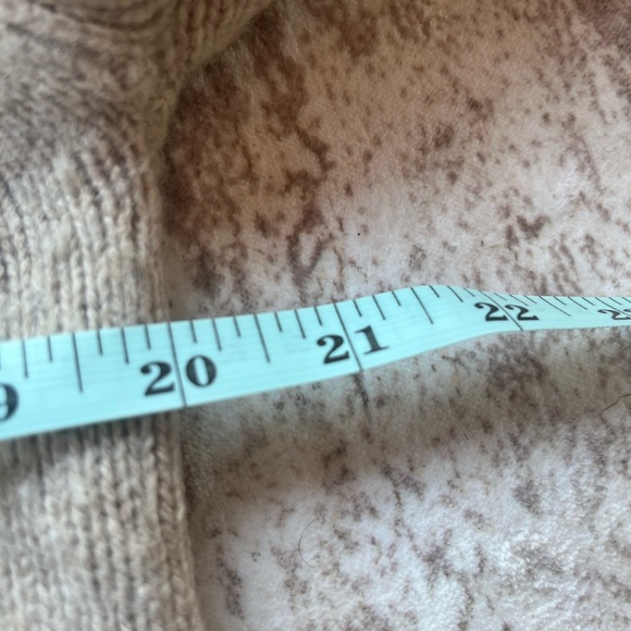 Zara Cream Wool High Neck Sweater Size Large - Picture 8 of 9